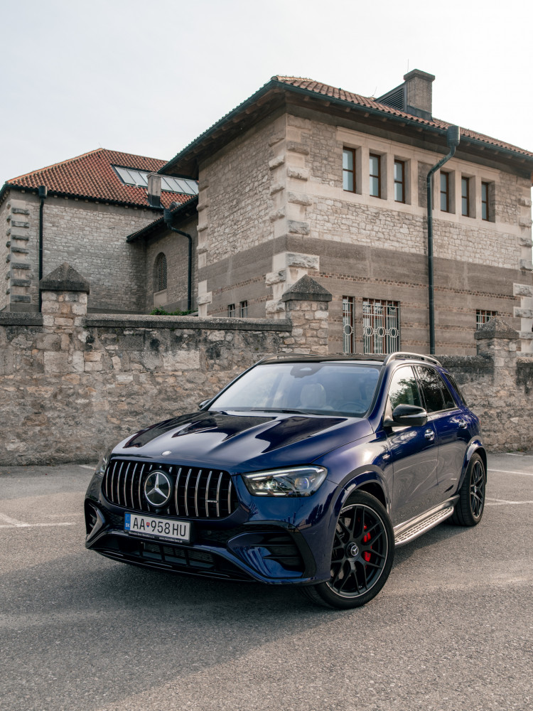 Mercedes-AMG GLE 53 HYBRID 4MATIC+ SUV test